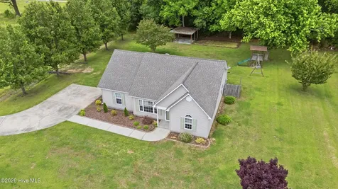 105 Henry Giddeons Drive Teachey NC 28464