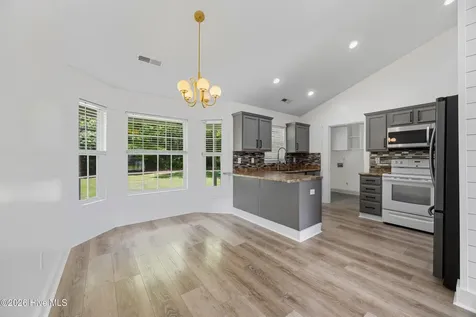 105 Henry Giddeons Drive Teachey NC 28464