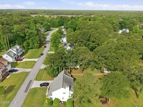 320 Osprey Point Drive Sneads Ferry NC 28460
