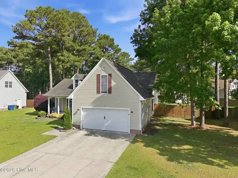 320 Osprey Point Drive Sneads Ferry NC 28460