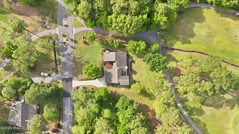 304 Lord Granville Drive Morehead City NC 28557