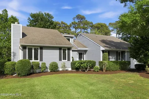 304 Lord Granville Drive Morehead City NC 28557