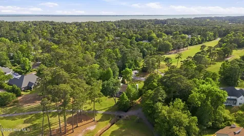 304 Lord Granville Drive Morehead City NC 28557