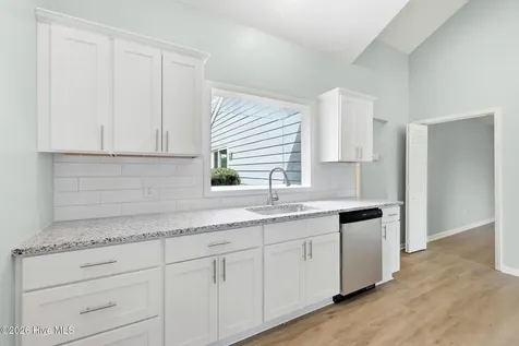 304 Lord Granville Drive Morehead City NC 28557