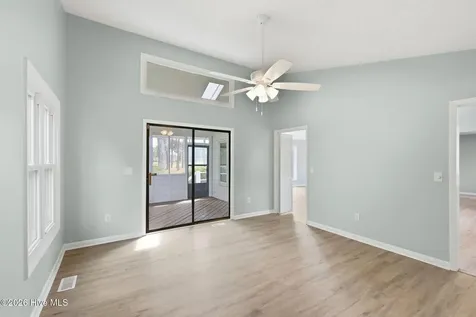 304 Lord Granville Drive Morehead City NC 28557