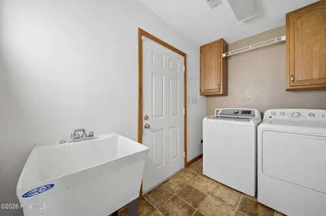 136 Simpson Road Barco NC 27917