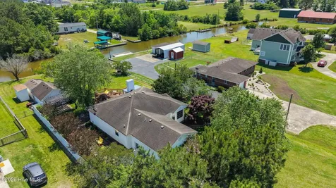 136 Simpson Road Barco NC 27917
