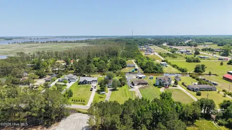 136 Simpson Road Barco NC 27917