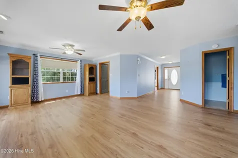 136 Simpson Road Barco NC 27917