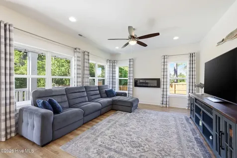 181 Finch Lane New Bern NC 28560