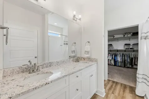 181 Finch Lane New Bern NC 28560