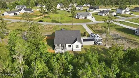 181 Finch Lane New Bern NC 28560