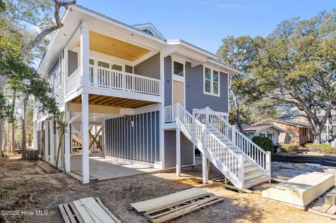 103 NE 54th Street Oak Island NC 28465