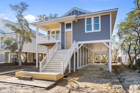 103 NE 54th Street Oak Island NC 28465