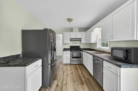 604 Augusta Avenue Carolina Beach NC 28428