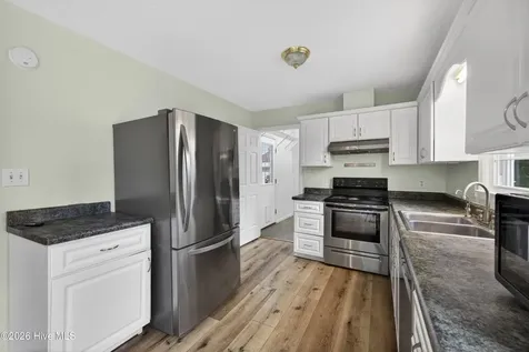 604 Augusta Avenue Carolina Beach NC 28428