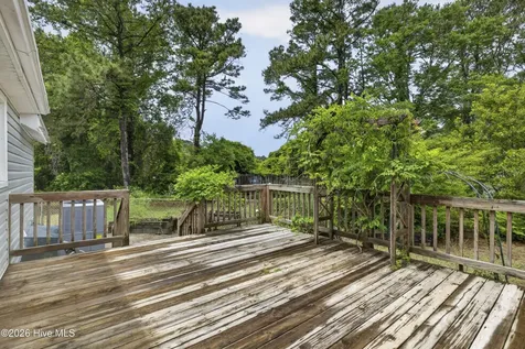 604 Augusta Avenue Carolina Beach NC 28428