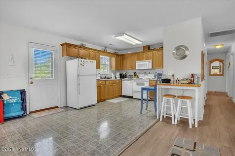 101 NE 52nd Street Oak Island NC 28465