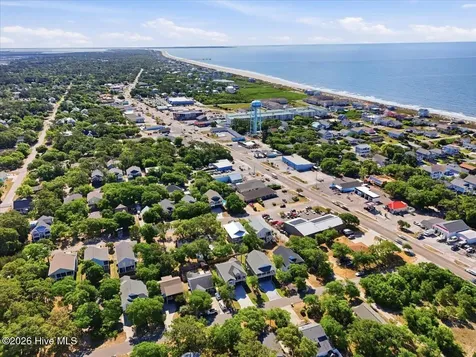 101 NE 52nd Street Oak Island NC 28465