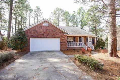 8 Moore Drive Pinehurst NC 28374