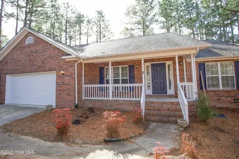 8 Moore Drive Pinehurst NC 28374