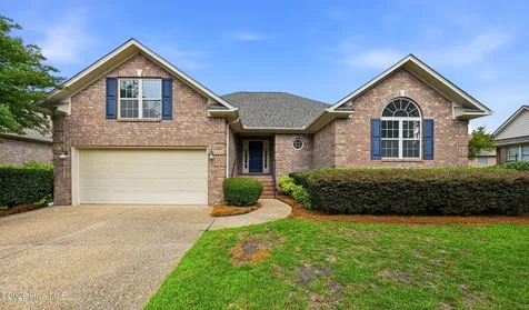 2604 Baypointe Cove Wilmington NC 28411