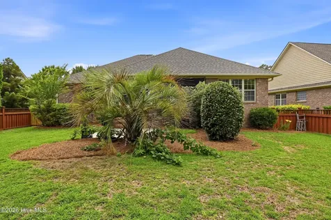 2604 Baypointe Cove Wilmington NC 28411