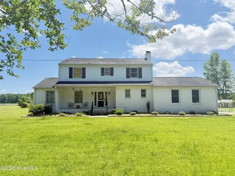 462 Old Cherry Road Creswell NC 27928