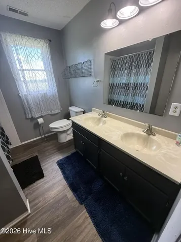 462 Old Cherry Road Creswell NC 27928