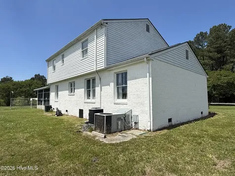 462 Old Cherry Road Creswell NC 27928