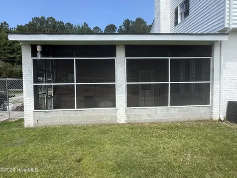 462 Old Cherry Road Creswell NC 27928