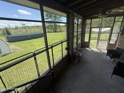 462 Old Cherry Road Creswell NC 27928