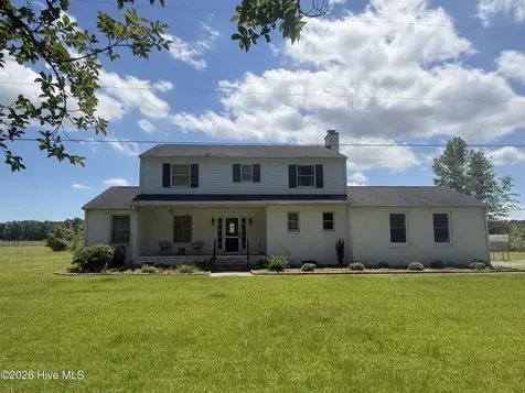 462 Old Cherry Road Creswell NC 27928