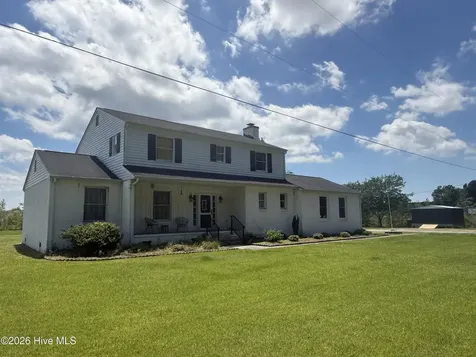 462 Old Cherry Road Creswell NC 27928