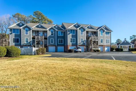 422 Albemarle Boulevard Hertford NC 27944