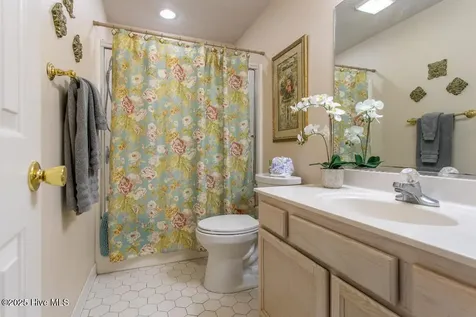 422 Albemarle Boulevard Hertford NC 27944