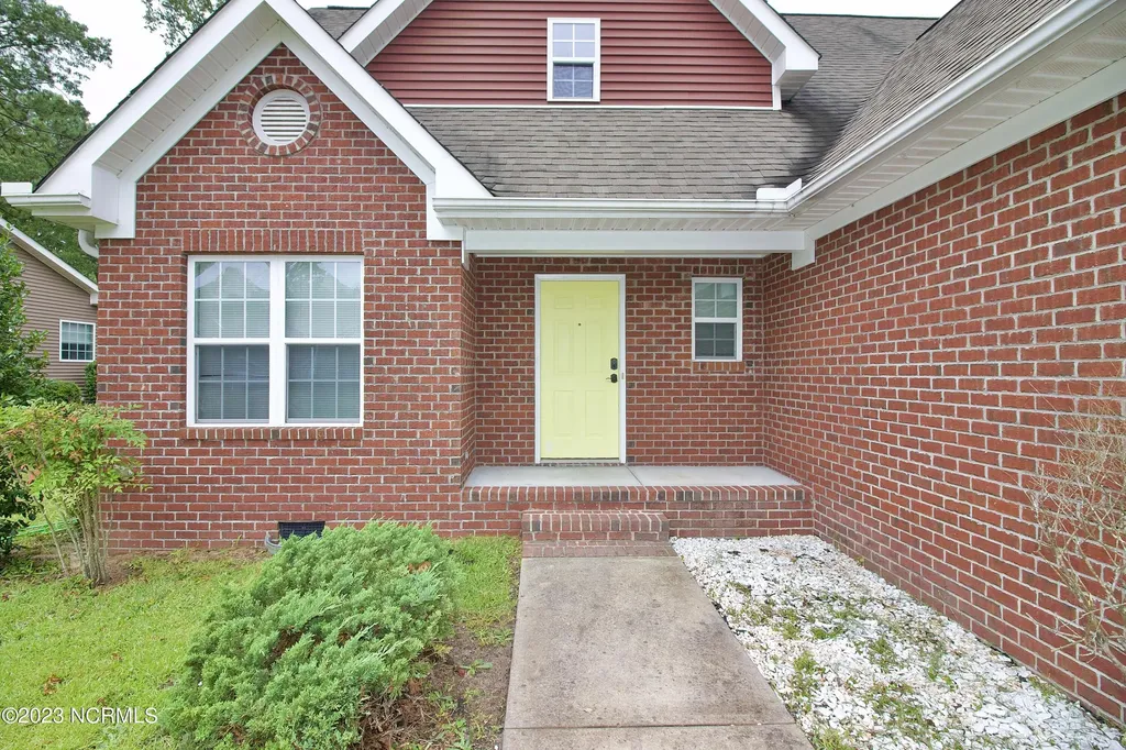 129 Lori Lane Aberdeen NC 28315