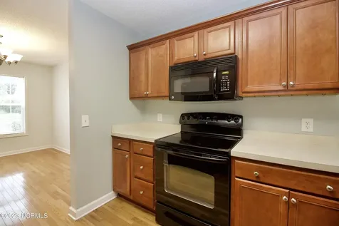 129 Lori Lane Aberdeen NC 28315