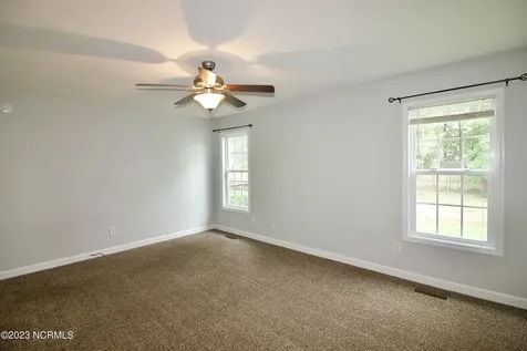 129 Lori Lane Aberdeen NC 28315