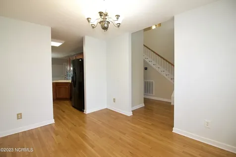 129 Lori Lane Aberdeen NC 28315