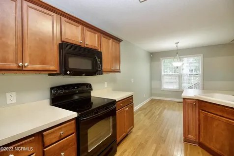 129 Lori Lane Aberdeen NC 28315