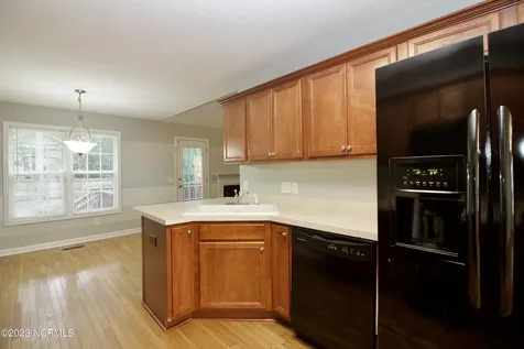 129 Lori Lane Aberdeen NC 28315