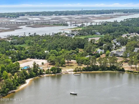 4769 Fish Factory Road SE Southport NC 28461
