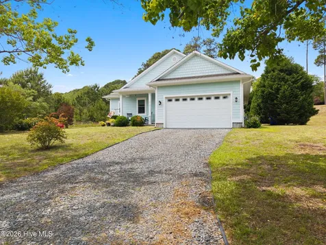 4769 Fish Factory Road SE Southport NC 28461