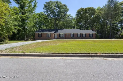 503 Castleton Drive Hertford NC 27944