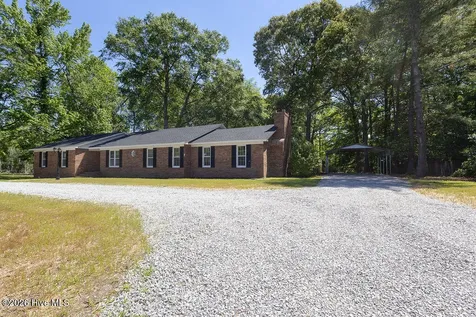 503 Castleton Drive Hertford NC 27944