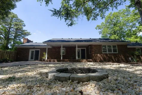 503 Castleton Drive Hertford NC 27944