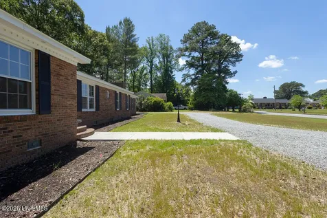503 Castleton Drive Hertford NC 27944