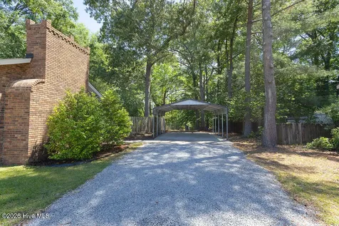 503 Castleton Drive Hertford NC 27944
