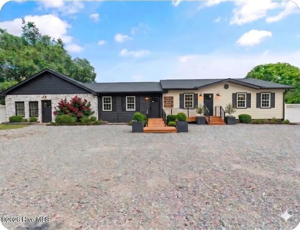 948 Sabbath Home Road SW Supply NC 28462